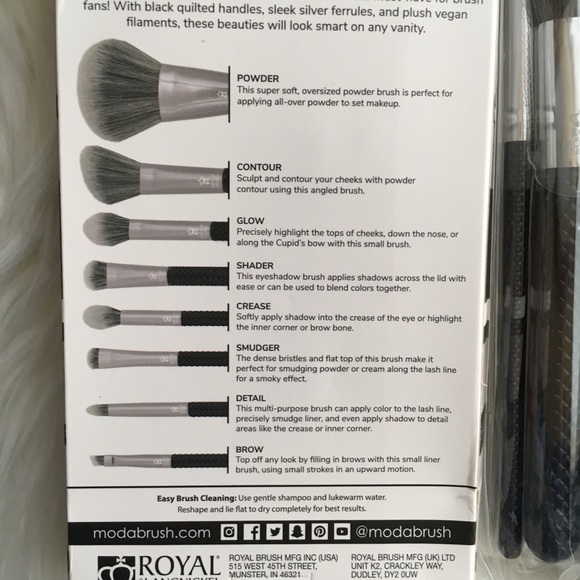 Moda studio 8 pc makeup brushes - Picture 4 of 4